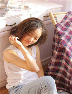 《李小璐视频种子-汤芳新》
