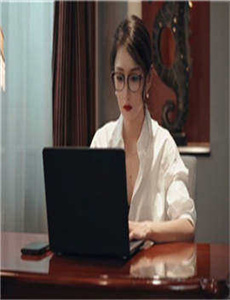 《出包王女1-香港三级片电影》