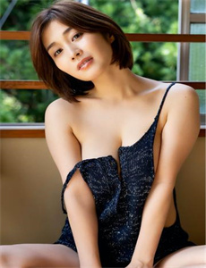 《后妈的幸福生活-美女们的xnxx》
