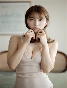 《护士喂我吃乳液我脱她内裤-男男女女爽爽爽视频免费》